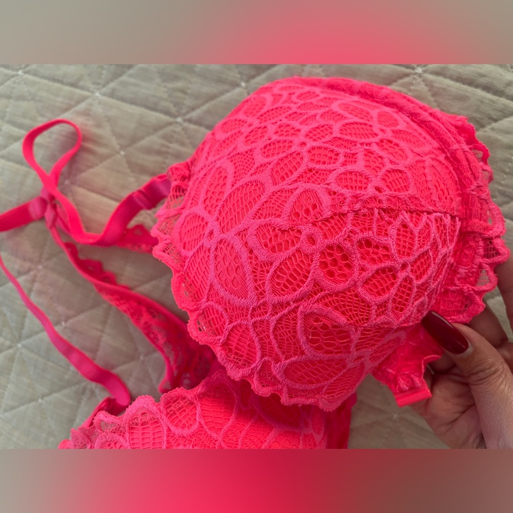 Pink Razor back bra - Picture 9 of 9